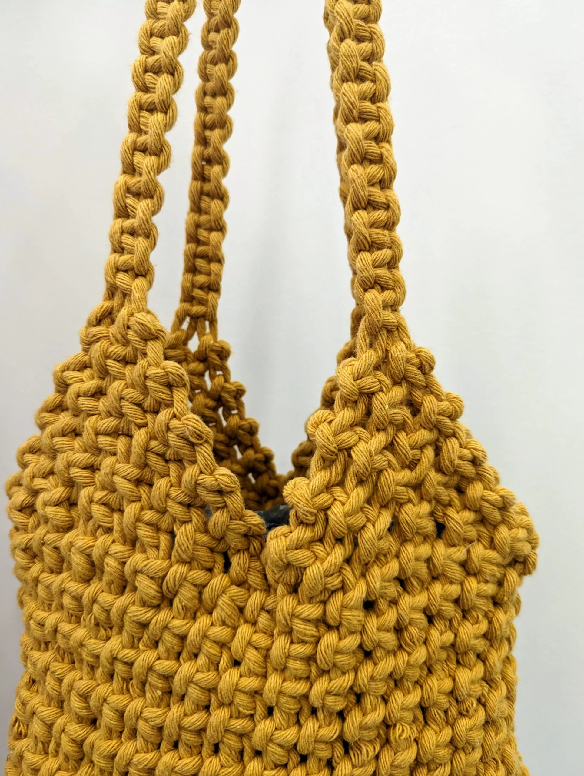 Cream Macrame bag with frills – Wemy