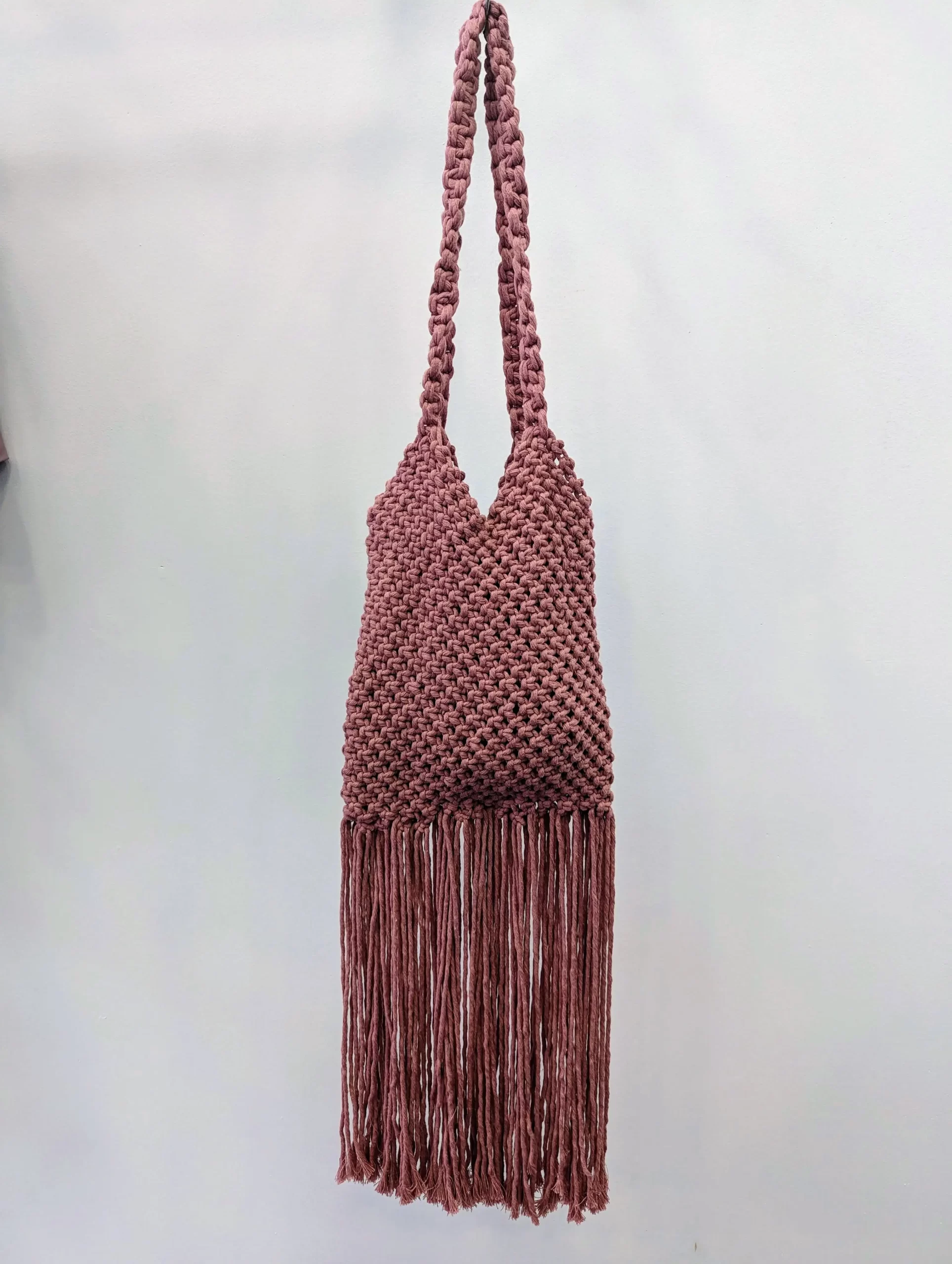 Macrame Handbag With Natural Wooden Handles Macrame Clutch Drawstring  Cotton Liner Boho Inspired Fashion Unique Gift Idea - Etsy | Macramé,  Bolsos en macrame, Bolso